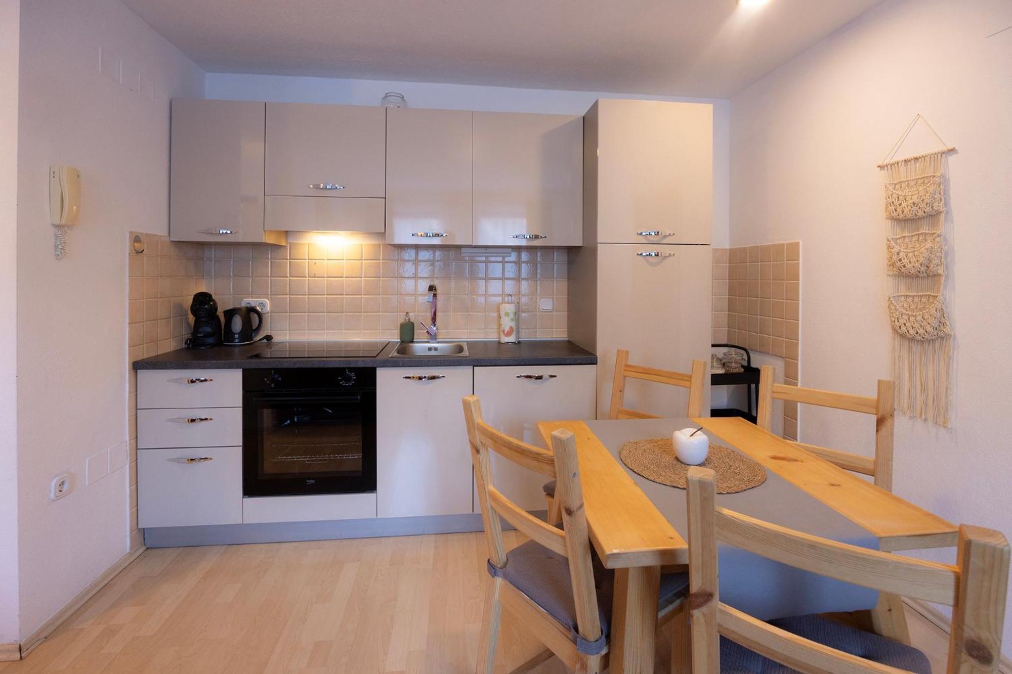 Apartmaji Anze קרנייסקה גורה מראה חיצוני תמונה